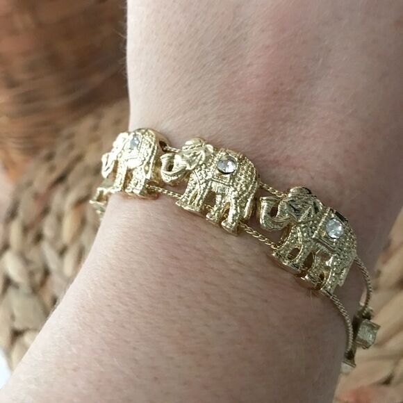 Vintage Elephants on Parade! Gold Slide Bracelet - Picture 2 of 3